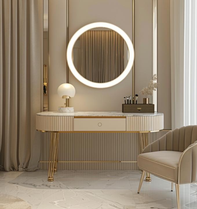Mobili moderni di lusso per camera da letto, set funzionale con letto, top placcato in oro e comò in pelle e ceramica con marmo 1