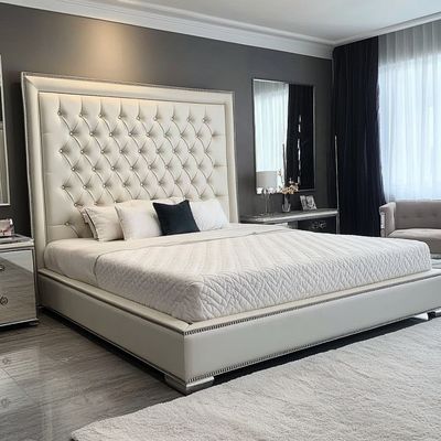 Letto matrimoniale/king size in legno grigio con bottoni a specchio, ispirato al design presidenziale e moderno