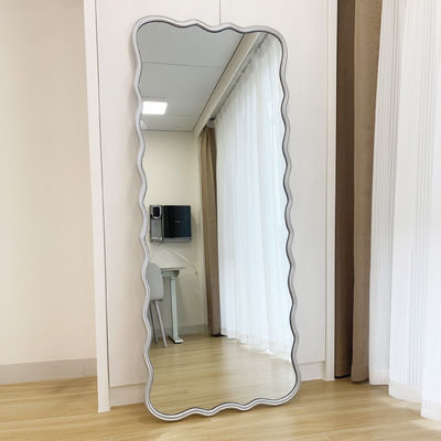 Camera da letto decorativa senza cornice Lunghezza del pavimento Specchio Cavallo ondulato